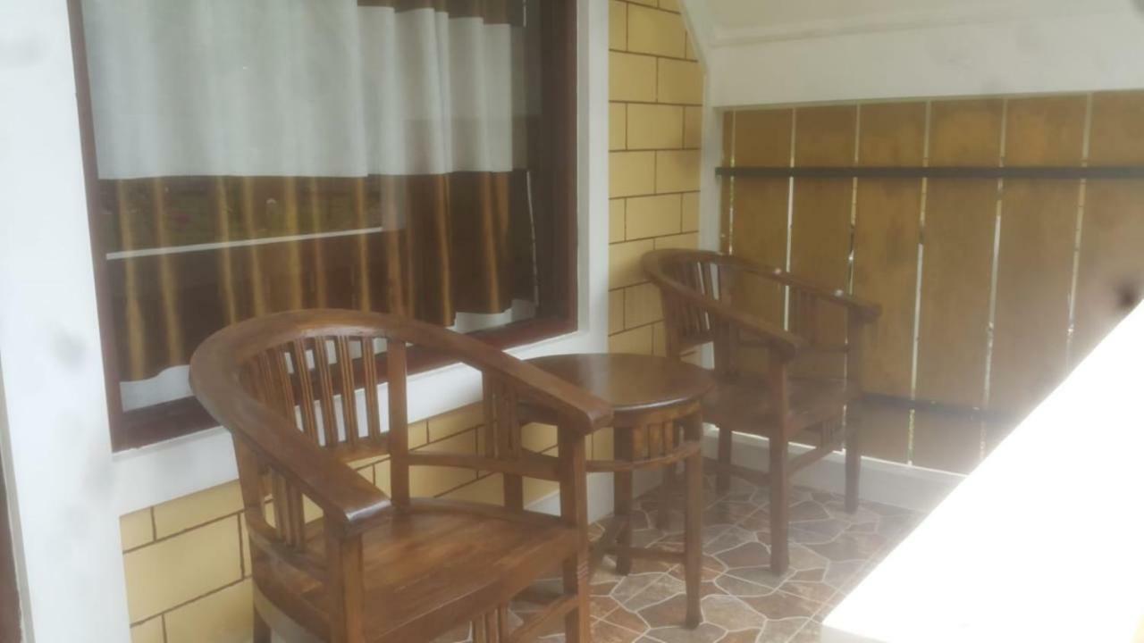 Hotel CasaVelion Karimunjawa Esterno foto